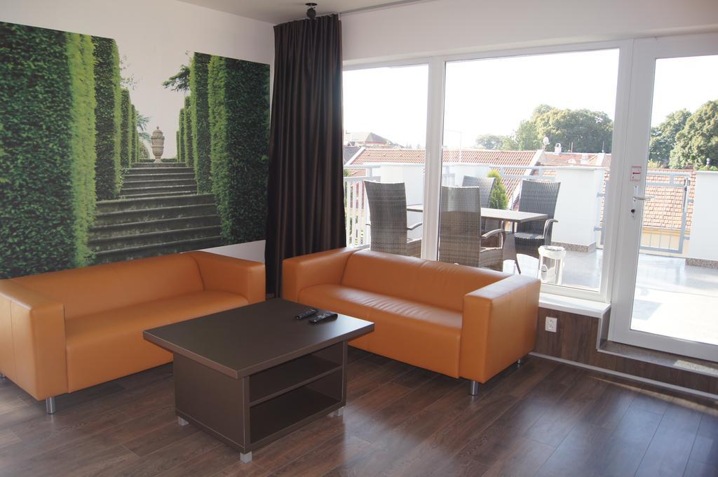 Apartman Panorama Štúrovo Екстериор снимка