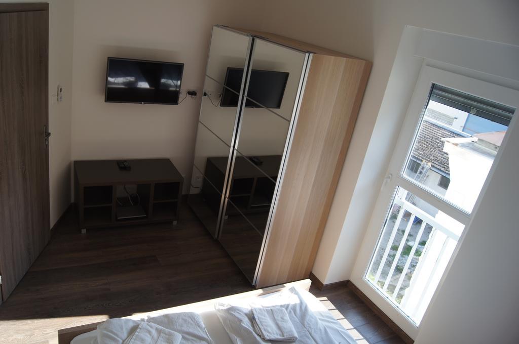 Apartman Panorama Štúrovo Екстериор снимка